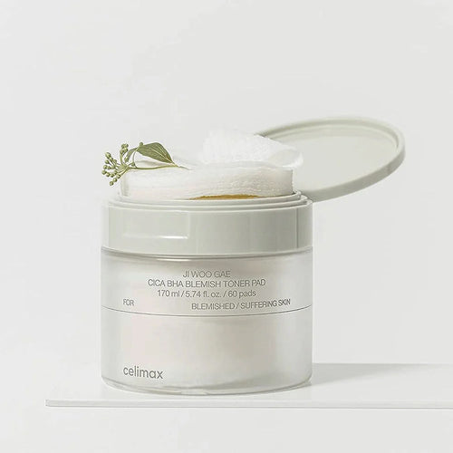 Ji Woo Gae Cica BHA Blemish Toner Pad